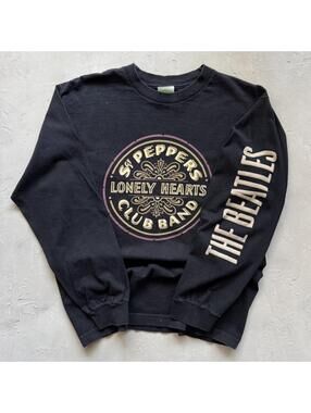 Vintage 2000s The Beatles Sgt Peppers Lonely Hearts Band Black Long Sleeve Shirt